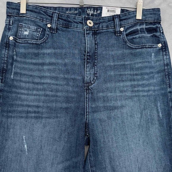 STYLE & CO Mid Rise Boot Leg Jeans Size 12 33W NWT Lonesome Blue 0149 . - Picture 9 of 10